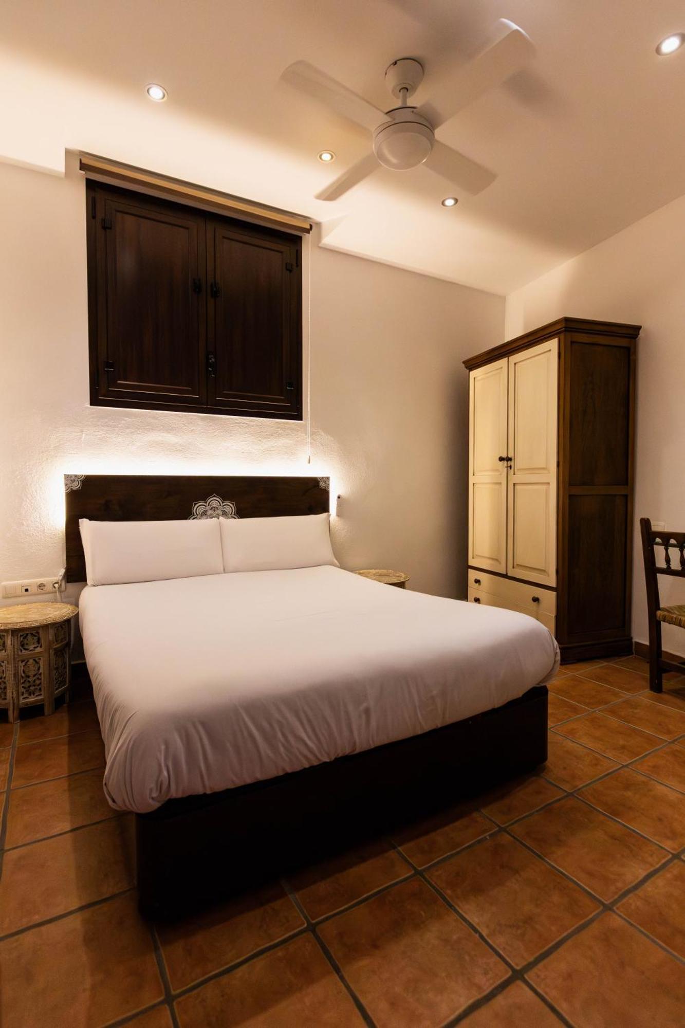 Apartamento Centrico Con Patio Exterior En El Mejor Barrio De Granada El Realejo Esterno foto